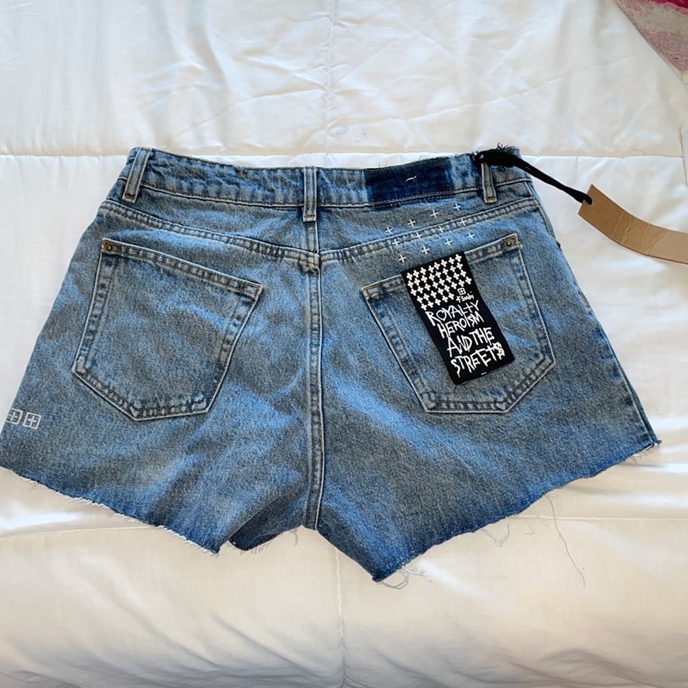 KSUBI JEAN SHORTS